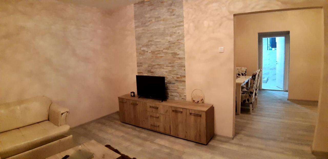 Lux Apartman Čačak 외부 사진